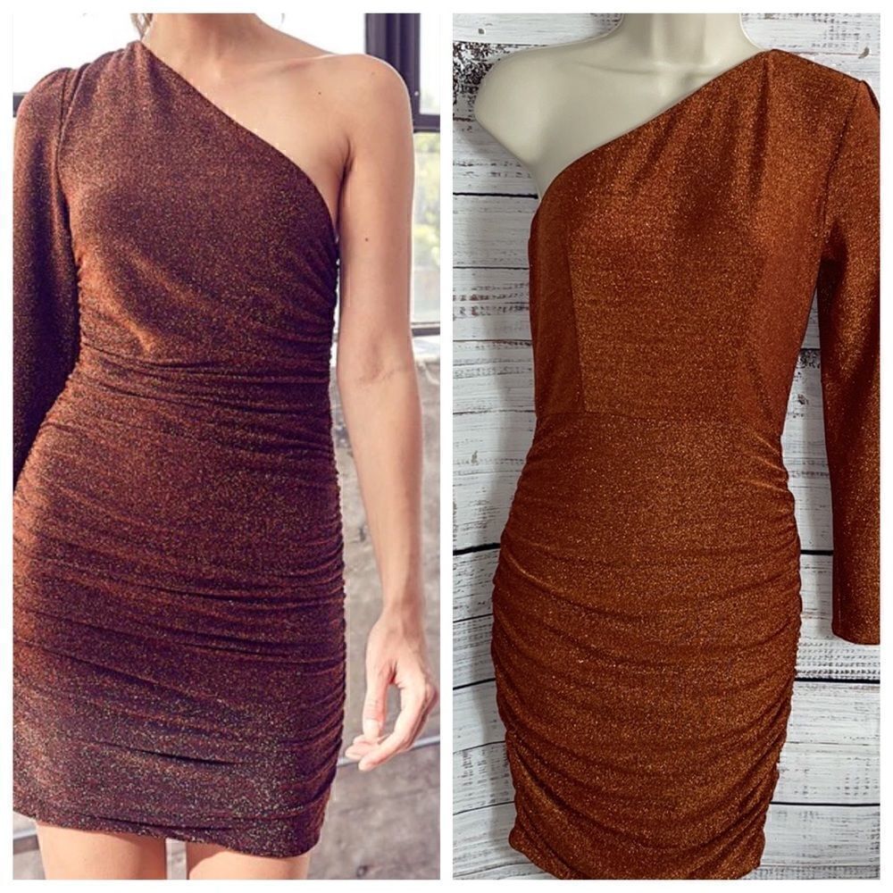 Abyss by abby Dress Womens Small one sleeve ruched back zipper Metallic Bodycon